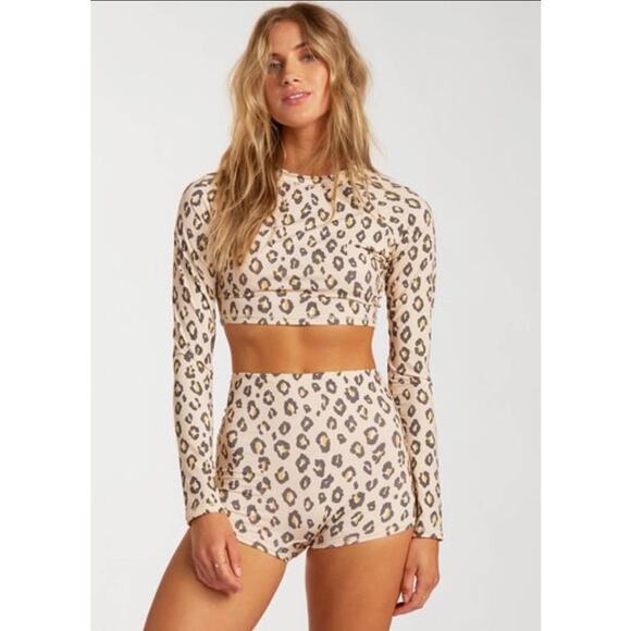 Billabong• Sweet Sands Crop Rashguard - Picture 4 of 12